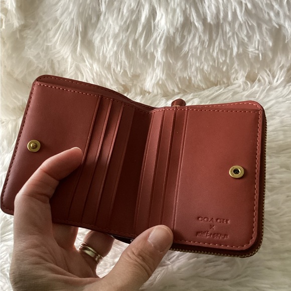 Coach Mint + Serf tan rust multi bifold wallet. Wallet is brand new with tags. - Picture 5 of 9